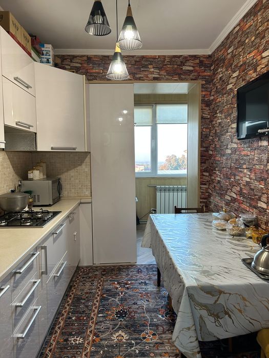 Продается квартира в центре Каскелена