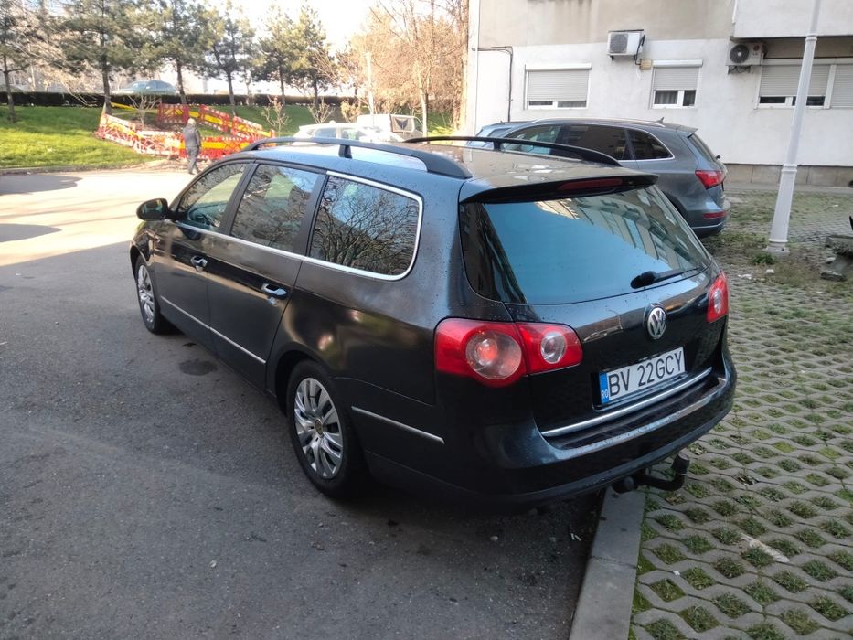VÂND VW. PASAT B.6 , AN 2007 , D.2.0 , KM.258...