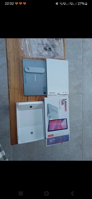 Tableta Lenovo Tab