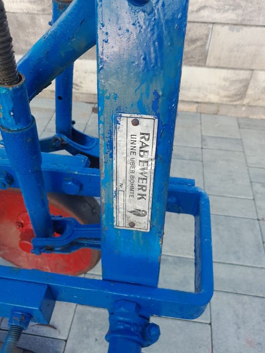 Plug rabewerk doua trupite