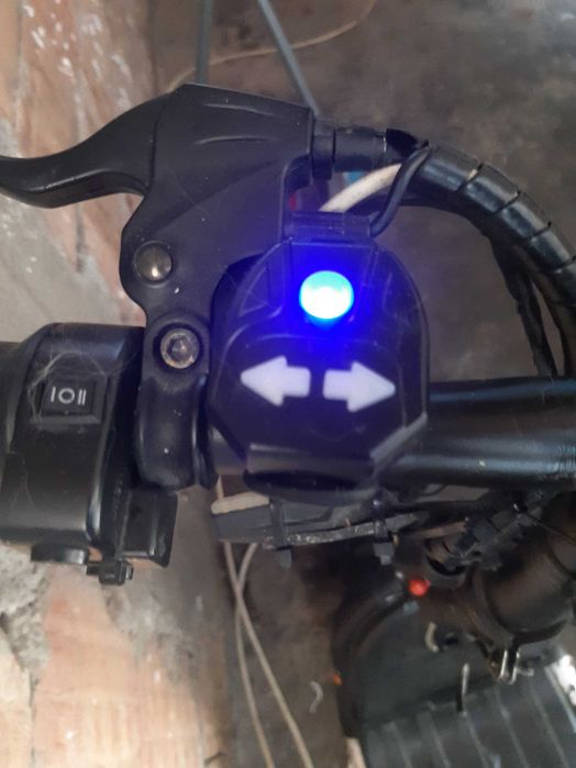 Scooter electric 10000w 45 km 3 vitese