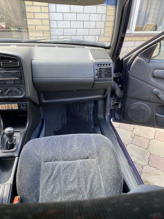 VW passat b4 1993г, 1.8 бензин