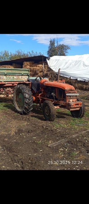 Vând tractor de 45 cp