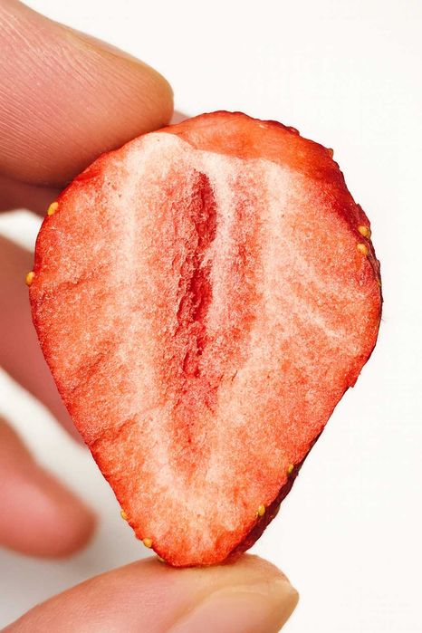 Capsuni liofilizate 30 g – gustare ușoară pentru camping și drumeții