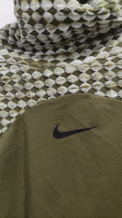 Дамска спортна блуза Nike с поло яка - маслинено зелено, размер S
