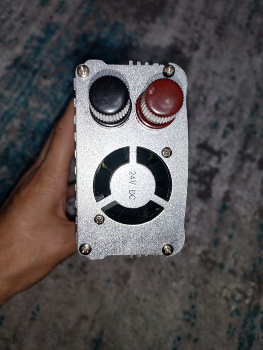 Inverter    1500 W