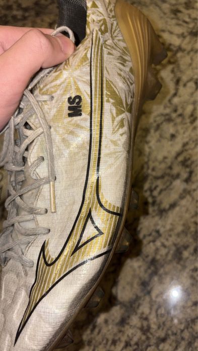 Ghete de fotbal Mizuno Alpha Made in Japan