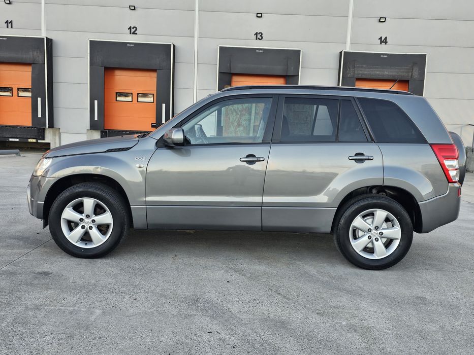 Suzuki grand vitara,1.9Diesel,Limited,Clima,Xenon,Trapa,Posibil rate *