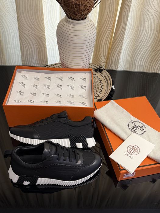 ADIDAȘI HERMES – Calitate premium