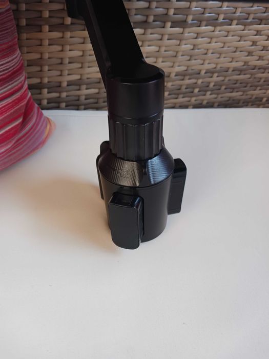 Стойка за GSM , чаши и таблет пкемпер одходяща