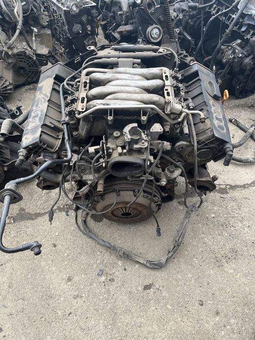 motor audi a8 benzina