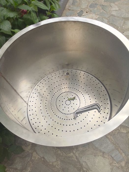 vând oală, cazan .inox, aluminiu alimentar