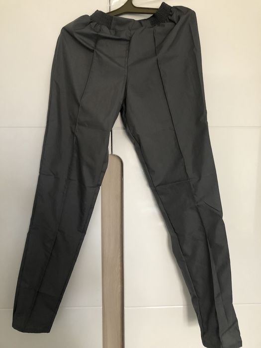 Продам медицинские костюмы