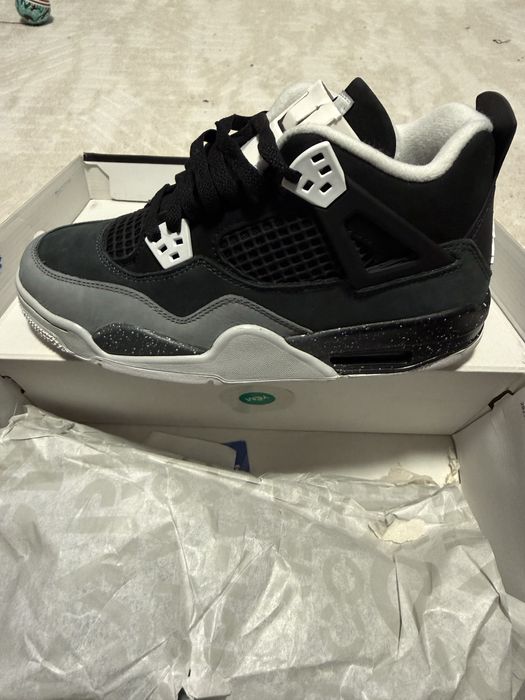 Vand adidasi Air jordan  retro 4 gs fear 2024