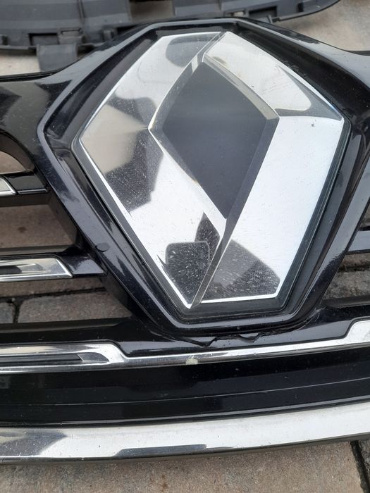 Grila Fata Superioara Radiatoare Distronic Renault Megane 4