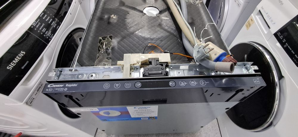 Masina de vase Candy 16 seturi Import Germania Garanție DB61