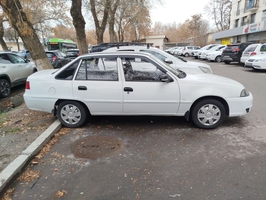 Нексия 2 Сонс 2015 г. Пробег 135 000 в Ташкенте