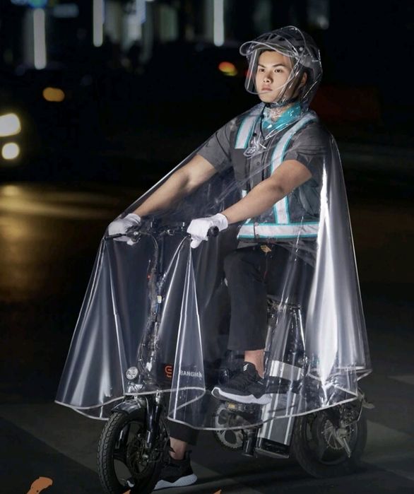 Дъждобран за електрически велосипеди и скутери