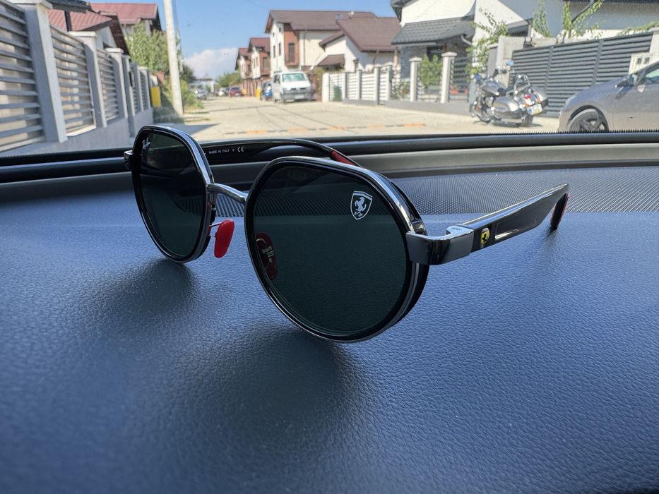 Ochelari originali Rayban Ferrari