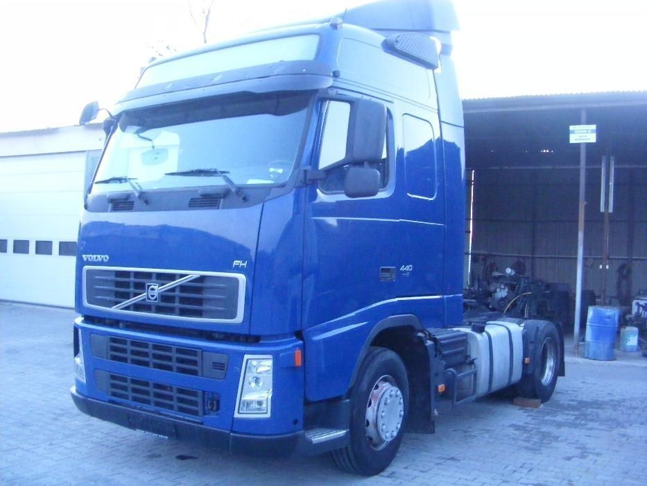Dezmembrez Volvo FH FM 12 13 E5