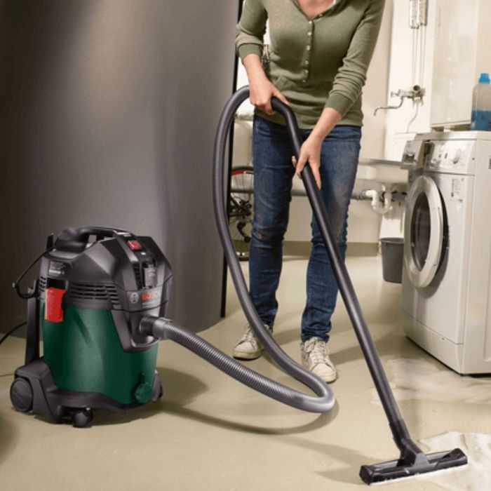 Прахосмукачка BOSCH Advanced Vac 20