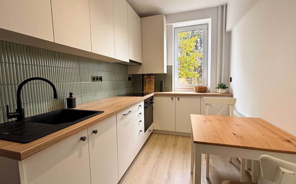 Proprietar Vand apartament ultrafinisat 2 camere in Gheorgheni