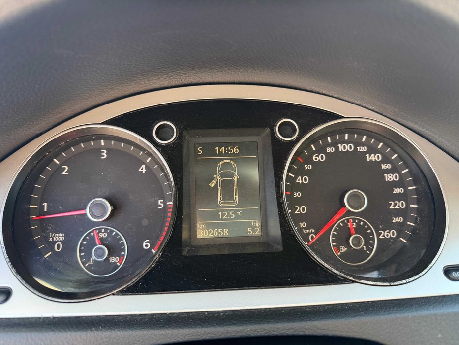 Volkswagen Passat B6 2.0 TDI DPF Comfortline Blue Motion Technology