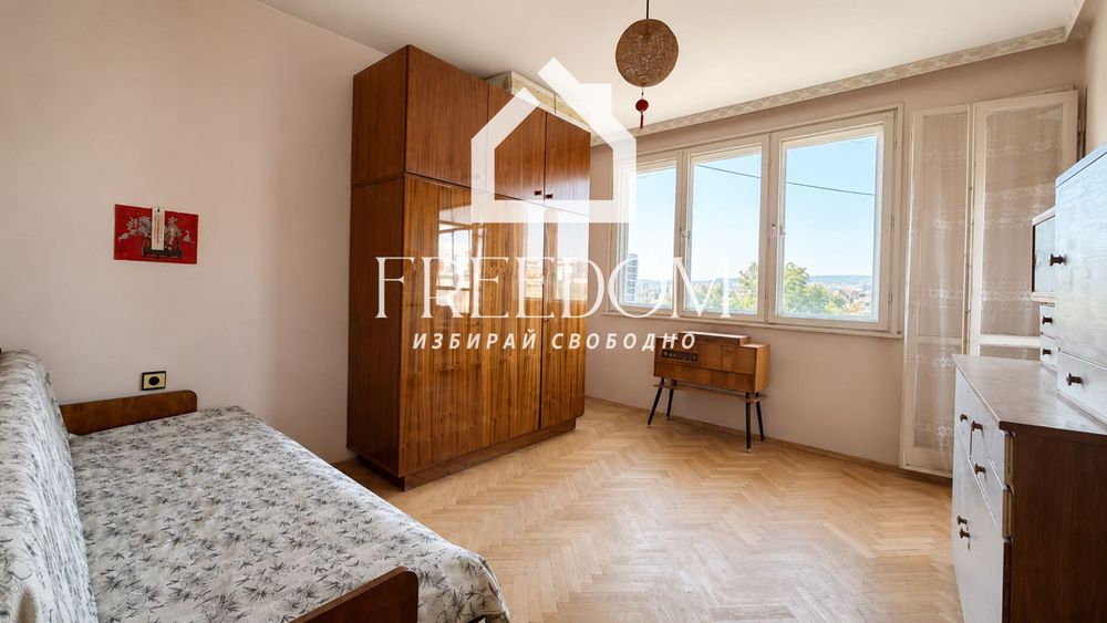 Продава 4-СТАЕН      град Варна, Колхозен пазар
