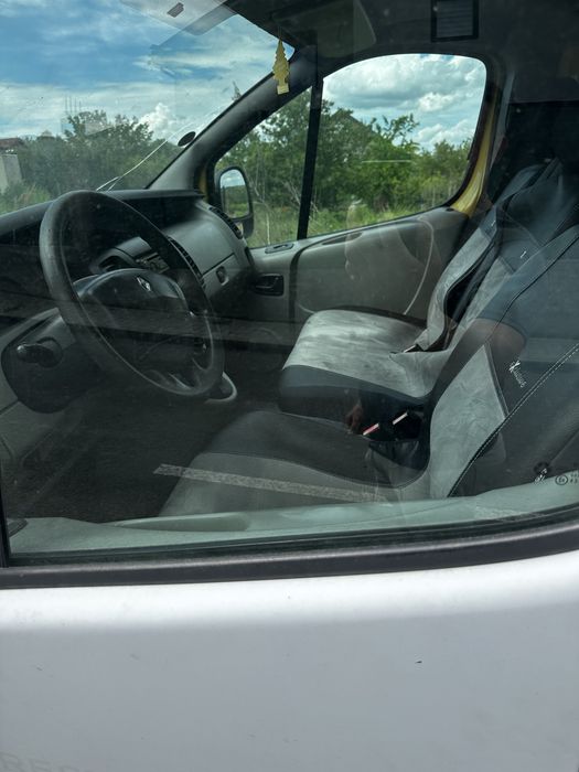 RENAULT Trafic 2002 — imagine 3