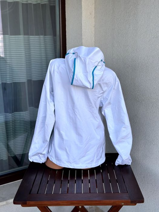 Дамско яке Adidas Gore-Tex Paclite® Shell - размер М, Отлично състояние