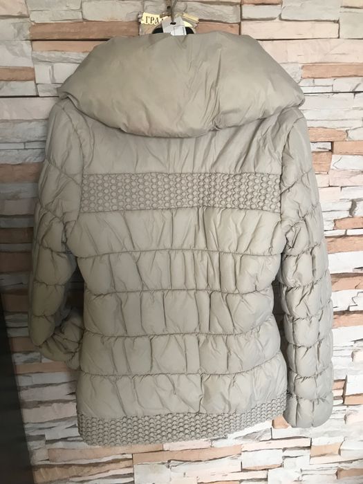 Дамско яке Бежаво