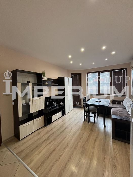 Дава се под наем Двустаен апартамент в Варна, Цветен квартал - 55 кв.м за 612 € - Снимка #5