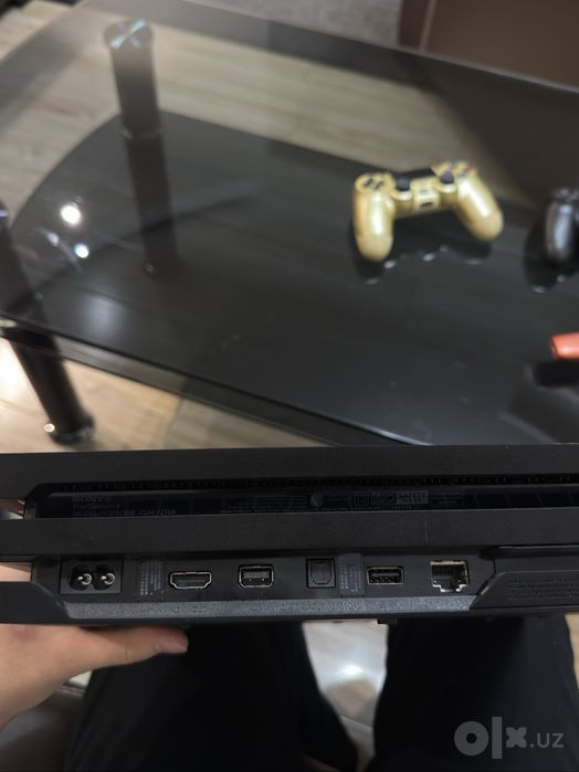 Playstation 4 pro 1 TB