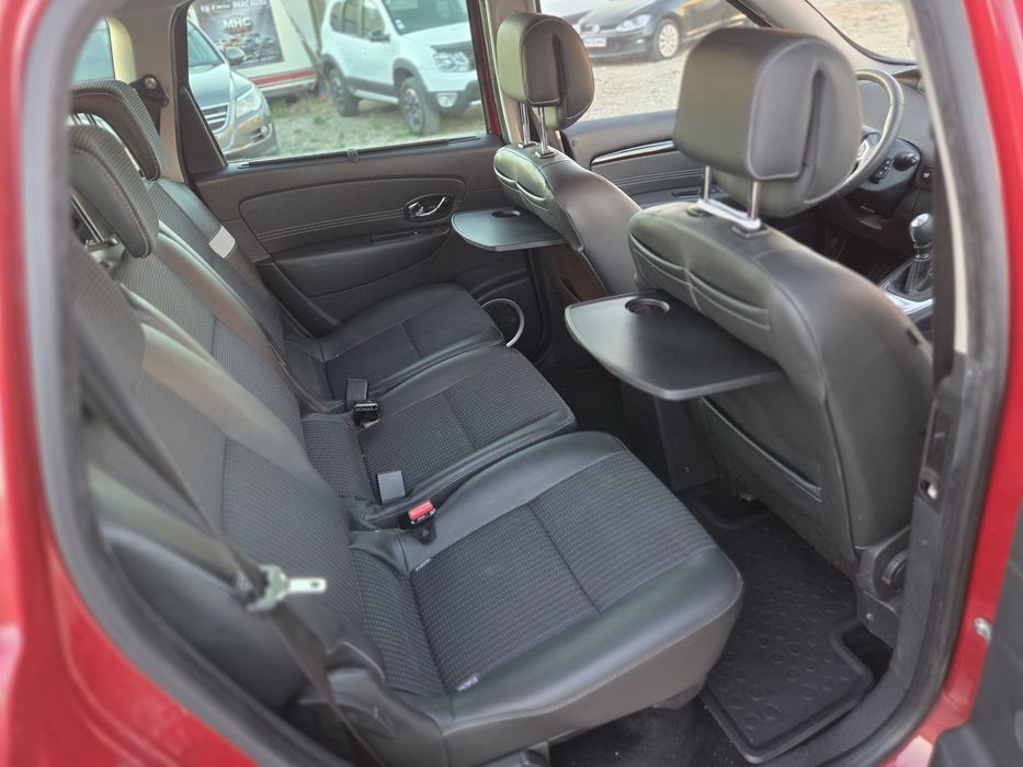 Renault Grand Scenic/Scenic–7 LOCURI 1.6 dCi (130 CP) Euro 5