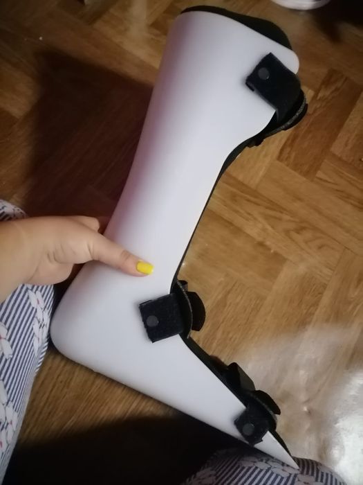 Vând orteză numărul 41