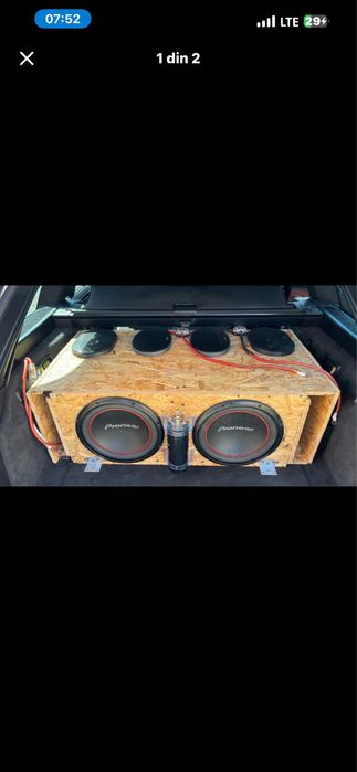 Subwoofer Vand sau schimb tot ce se vede in poze