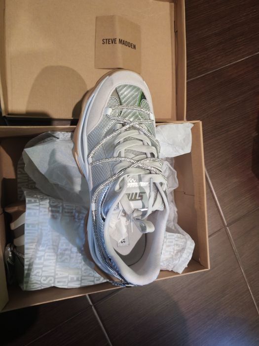 Маратонки Steve Madden 40рр