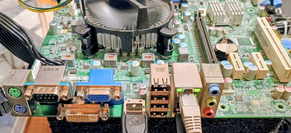 KIT ACER Veriton S6610G