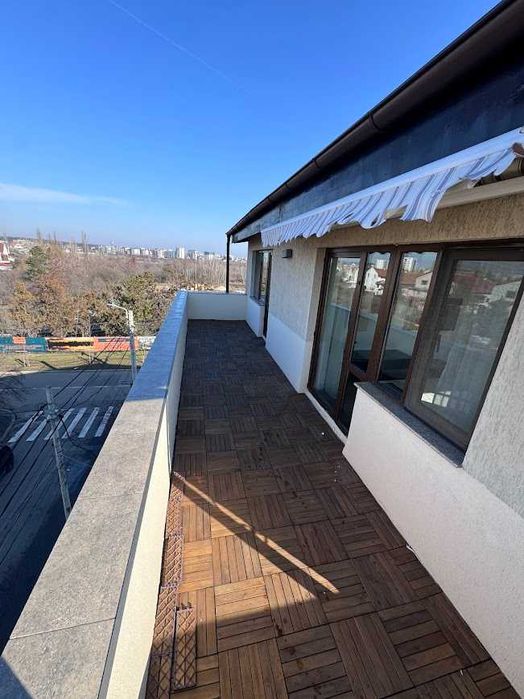 Proprietar, inchiriez Apartament 60mp cu Terasa 27mp + Garaj subteran