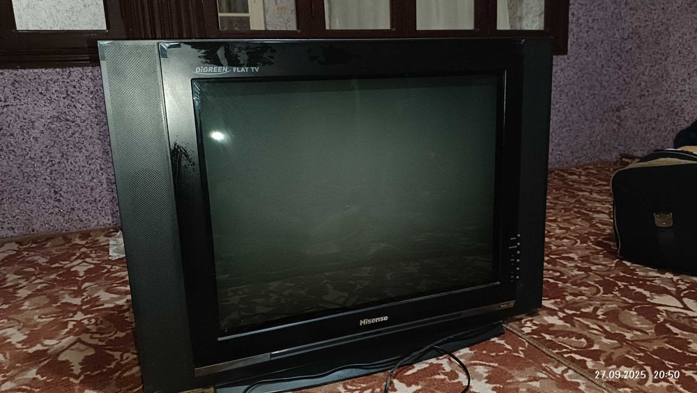 Телевизор hisense 74 см