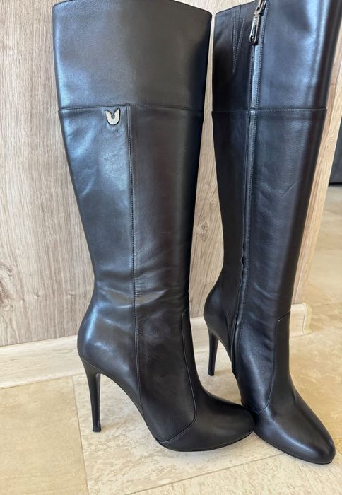 Gianfranco FERRE ботуши - 100% cow calf leather-39 номер