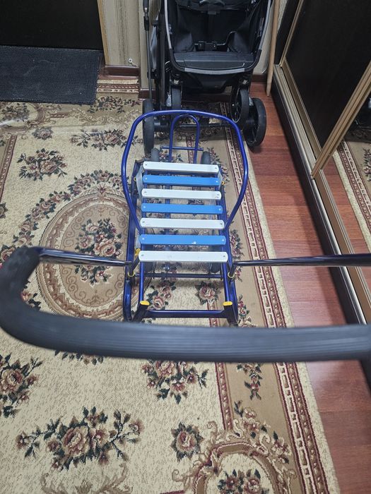 Продам детские санки