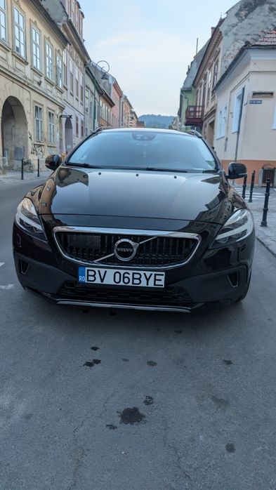 VOLVO V40 2017 — imagine 2
