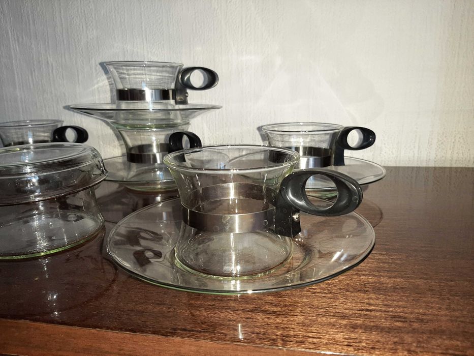 Сервиз за кафе от йенско стъкло,  Чехословакия,