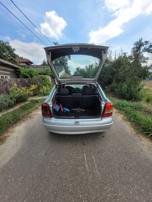 OPEL Astra 2004 — imagine 4