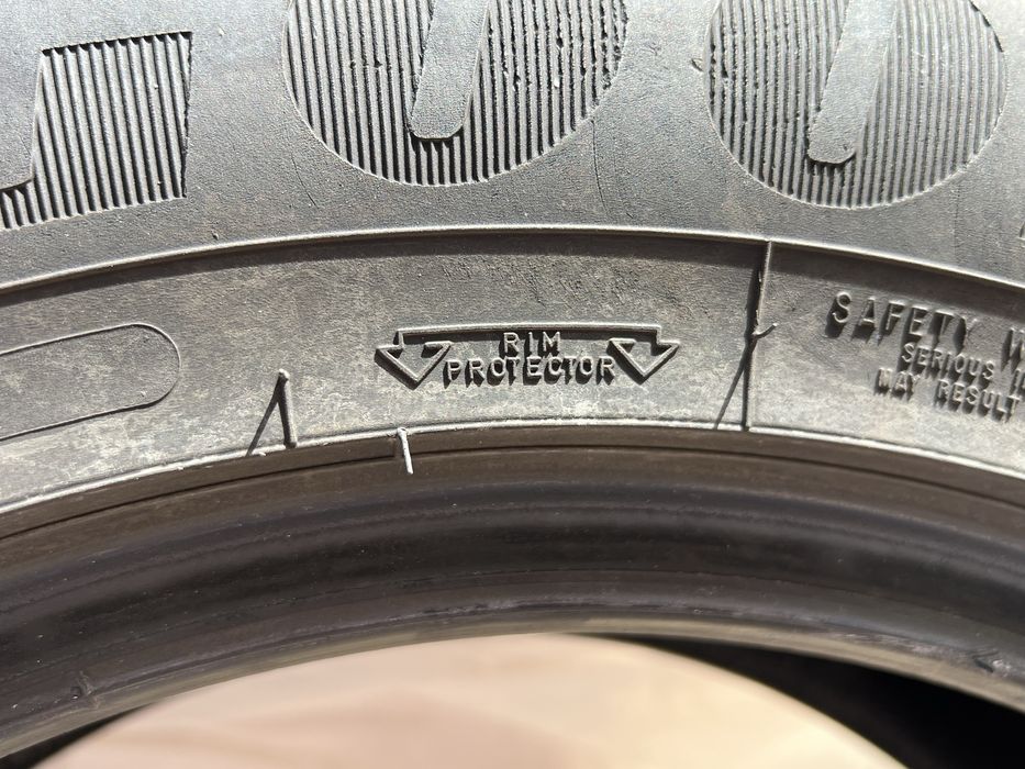 Goodyear Efficientgrip SUV 4x4 225/65R17 4buc