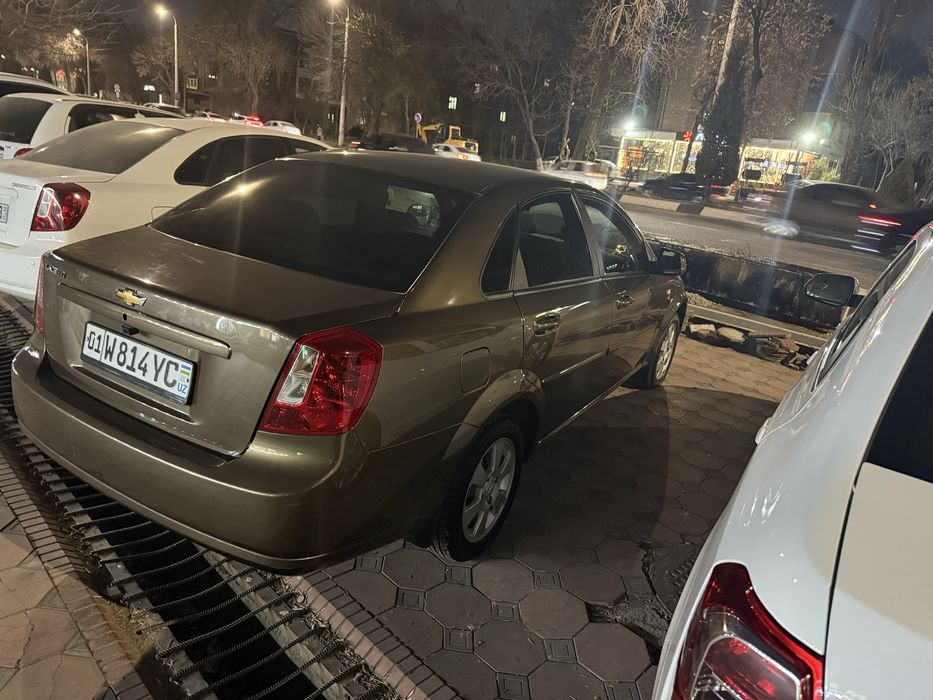 Gentra kraska top toza