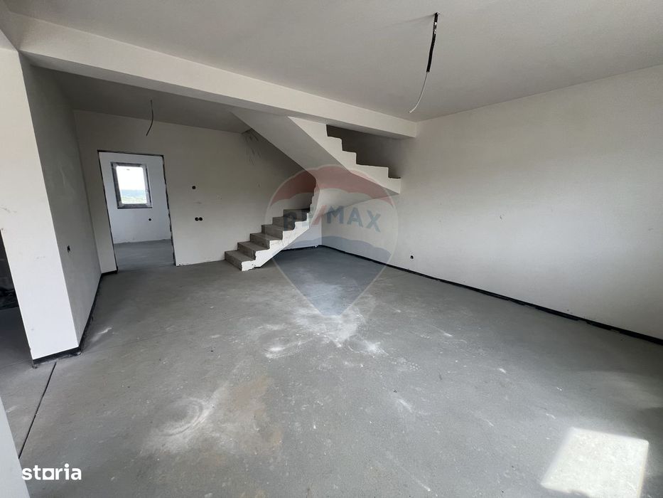 Casă Tip Duplex Vedere Panoramică Sibiu- Cisnădie
