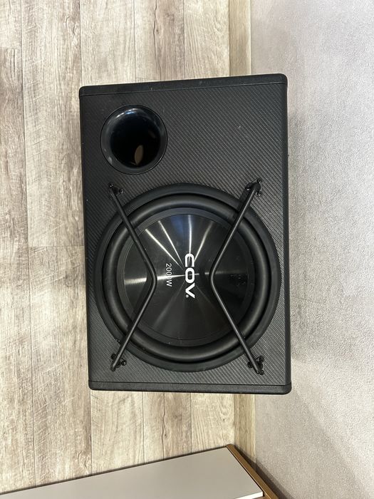 Продам сабвуфер отличное состояние