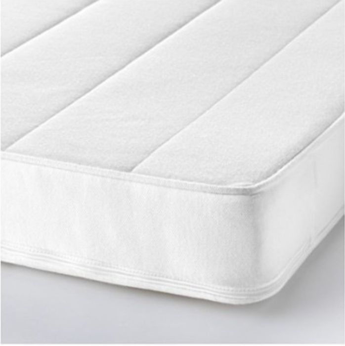 Pat ikea pentru copii